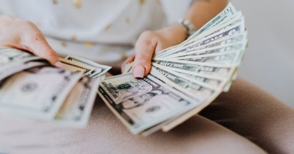 Online Payday Loans and No Credit Check Loans are available from Slick Cash Loan