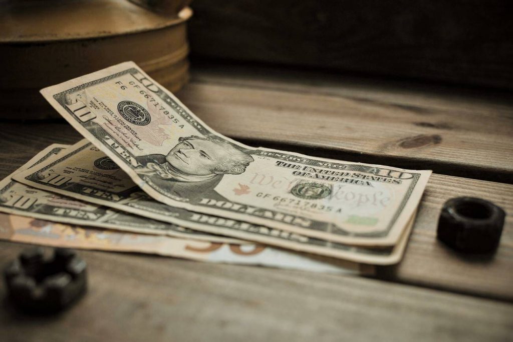 Take Same Day Quick Loans Through Slick Cash Loans Regardless of the Bad Credits –