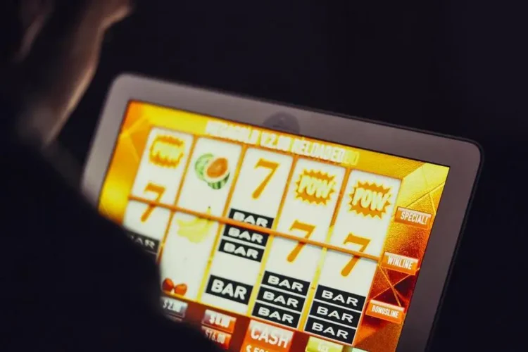 online slot