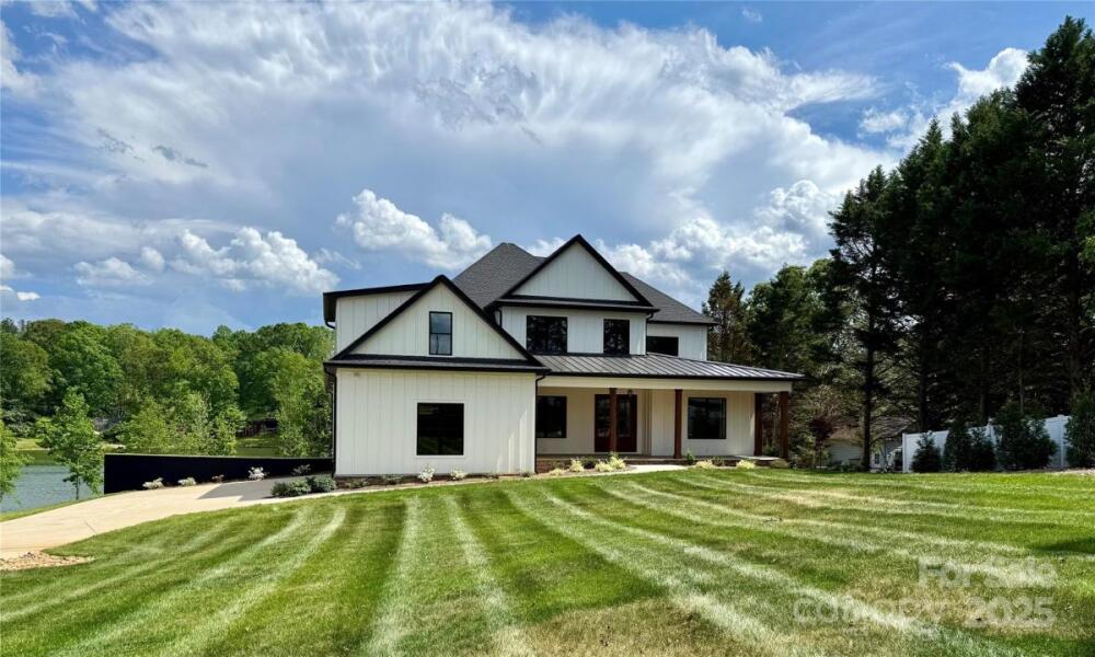 What Makes Patio Homes for Sale in Charlotte a Great Choice for Comfortable Living?